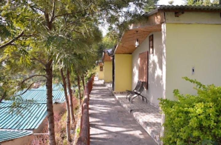 Astraal Resorts And Spa Rishīkesh Chambre photo